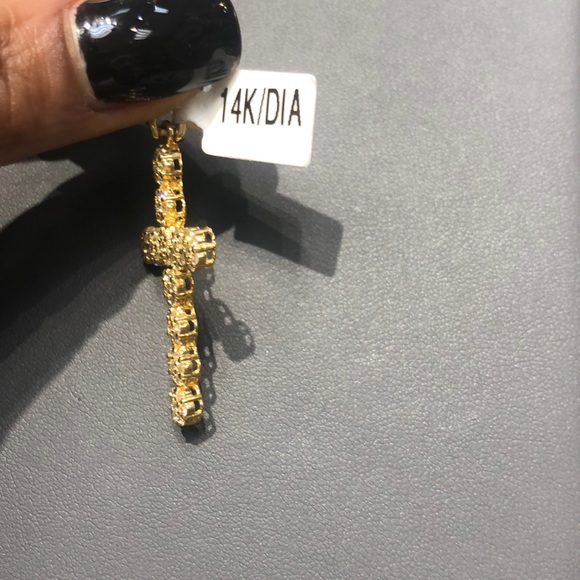 14k yellow gold diamond cross - Picture 4 of 8